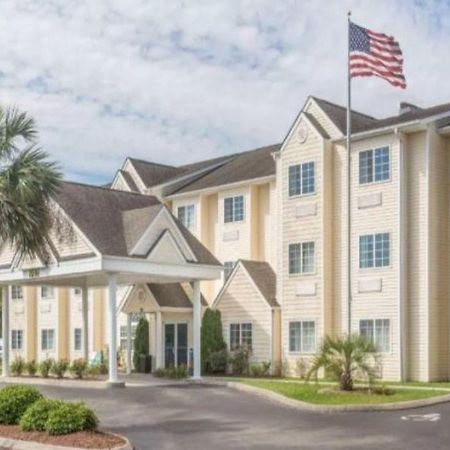 Microtel Inn & Suites By Wyndham Carolina Beach Extérieur photo